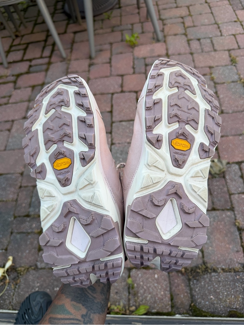 Hoka Women's Pale Pink Trail Trainer size 8 - Picture 3 of 7